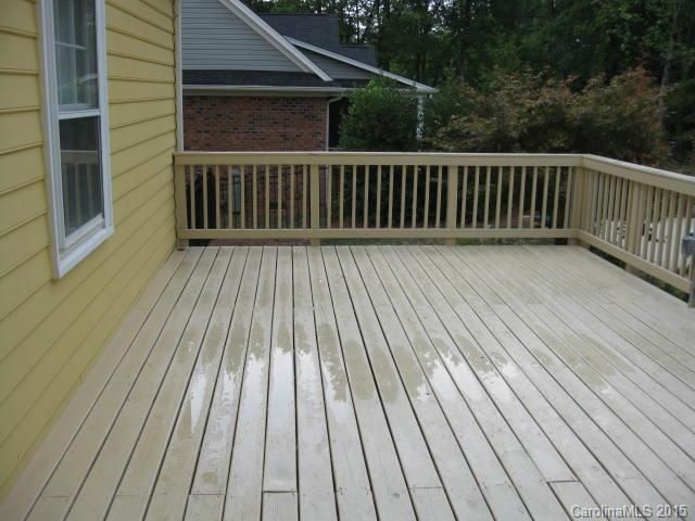 2365 Londonderry Dr, Gastonia, NC 28056