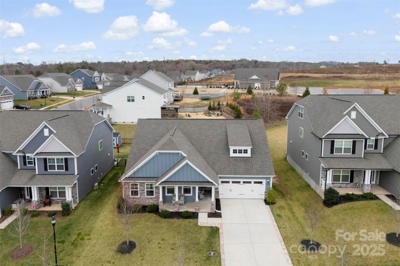 2929 Shumard Dr, Gastonia, NC 28054