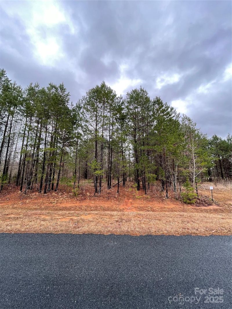440 Forest View Ln, Kannapolis, NC 28081