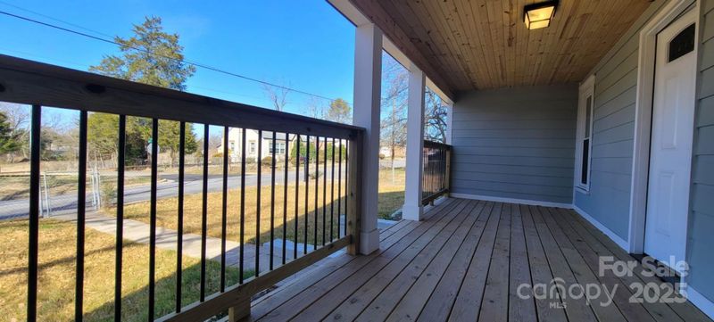155 31st St SW, Hickory, NC 28602