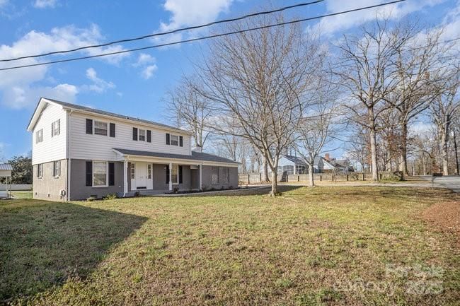 303 Bost St, Kannapolis, NC 28081