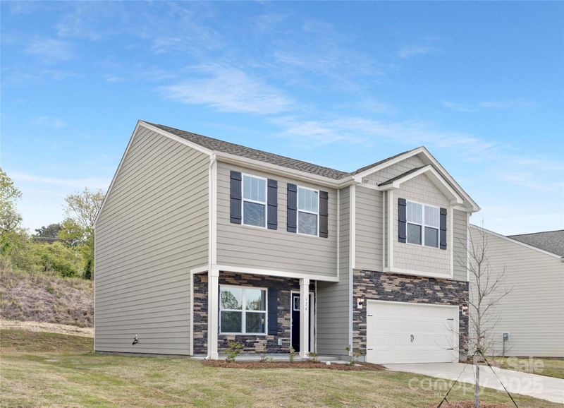 124 Rustling Waters Dr, Mooresville, NC 28117