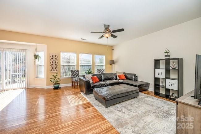 9018 Seamill Rd, Charlotte, NC 28278