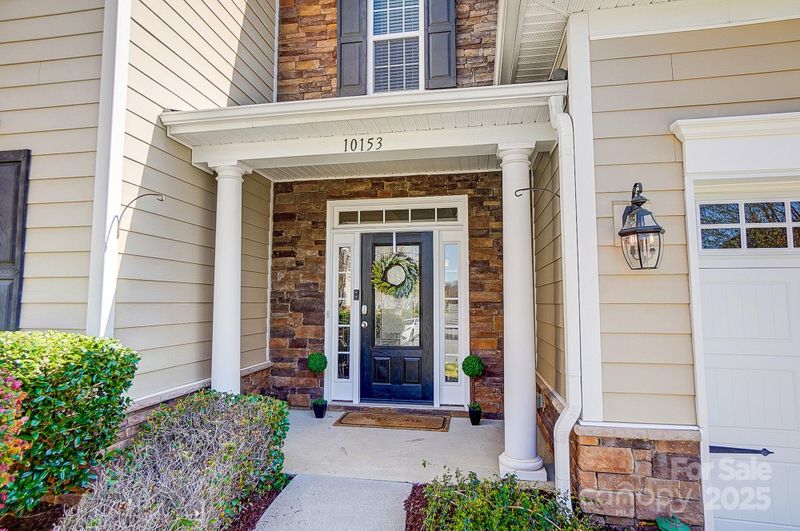 10153 Elizabeth Crest Ln, Charlotte, NC 28277