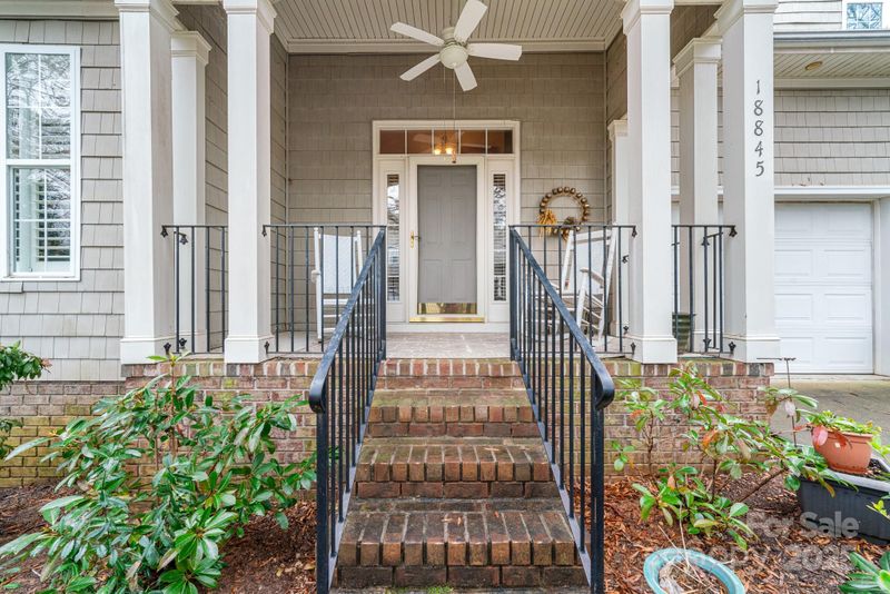 18845 Cloverstone Cir, Cornelius, NC 28031