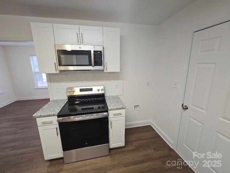 2766 Stagbuck Dr, Gastonia, NC 28052
