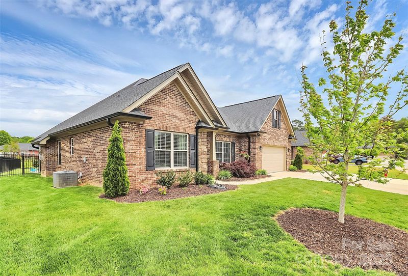 5315 Sustar Dr, Monroe, NC 28110