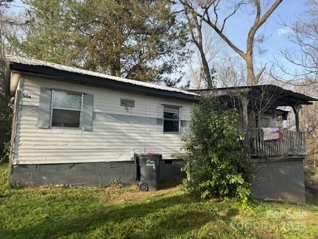 504 Elizabeth Dr, Gastonia, NC 28052