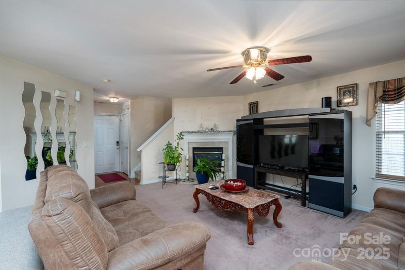 4213 Devonbridge Ln, Charlotte, NC 28269