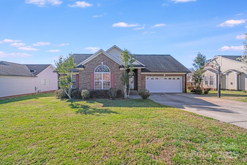 1232 Pressley Downs Dr SE, Concord, NC 28025
