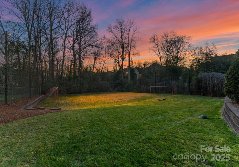 5824 Preston Ln, Charlotte, NC 28270