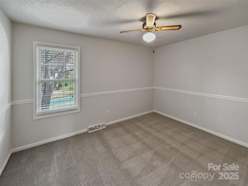 105 Southfork Ln, Belmont, NC 28012