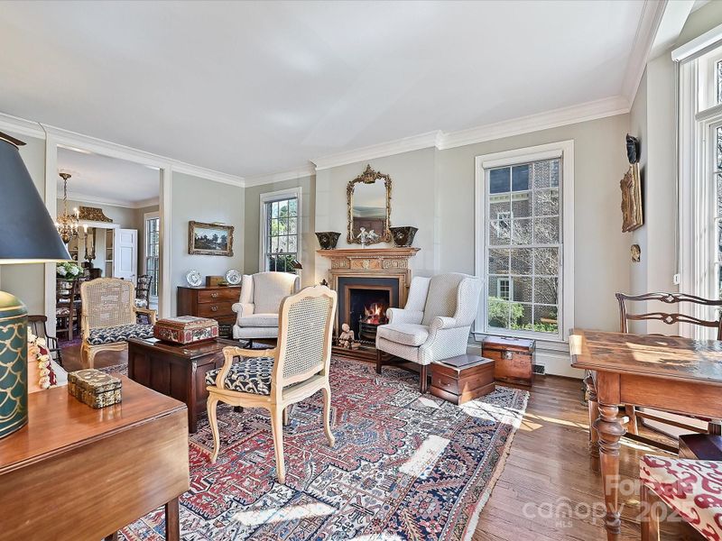 227 Perrin Pl, Charlotte, NC 28207