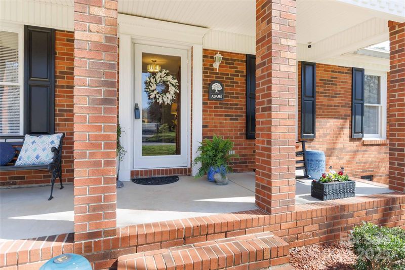 1558 Pine Creek Rd, Gastonia, NC 28056