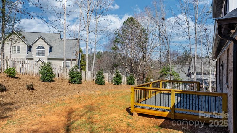 4060 Steve Ikerd Dr NE, Hickory, NC 28601