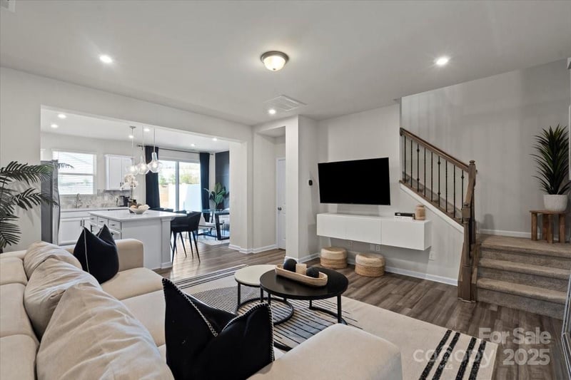 9042 Northfield Crossing Dr, Charlotte, NC 28269