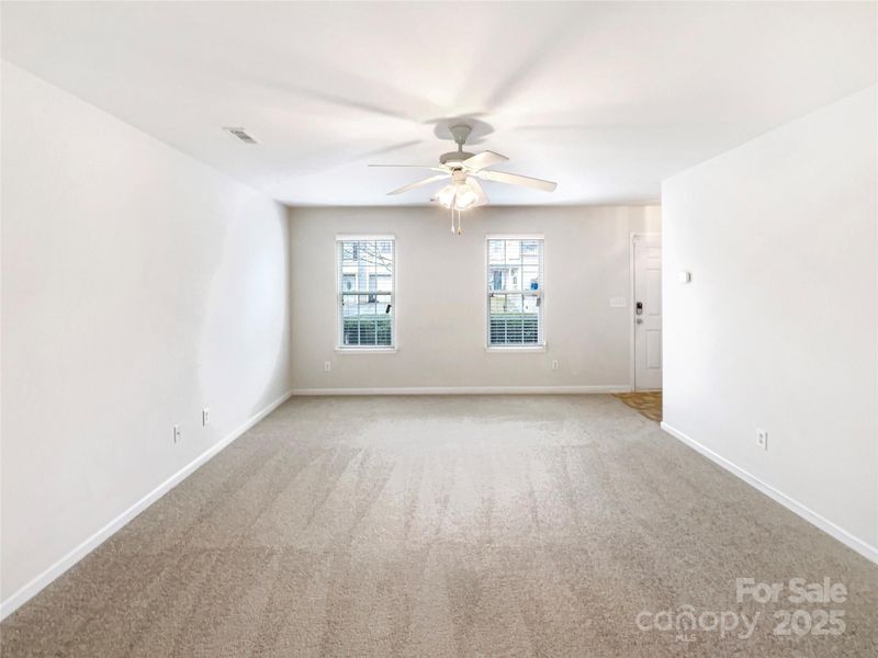 8005 Mcgarry Trl, Charlotte, NC 28214