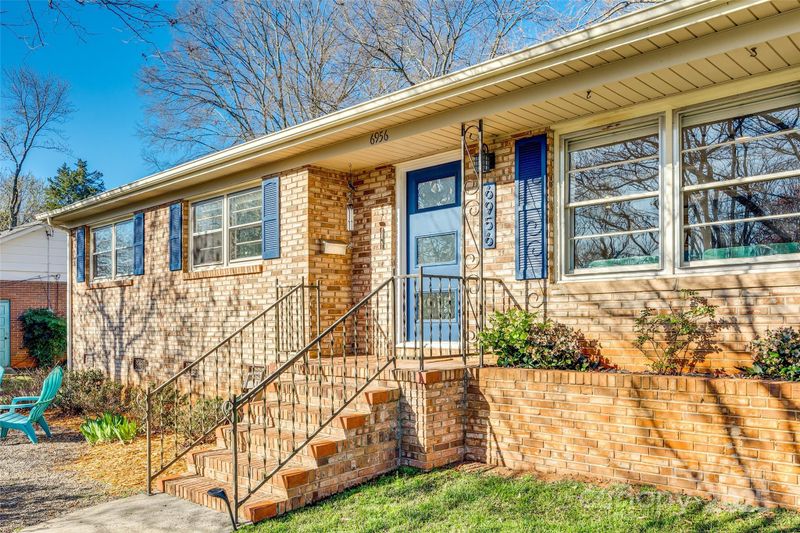 6956 Oakstone Pl, Charlotte, NC 28210
