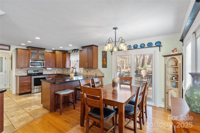5053 Marci Ln, Belmont, NC 28012