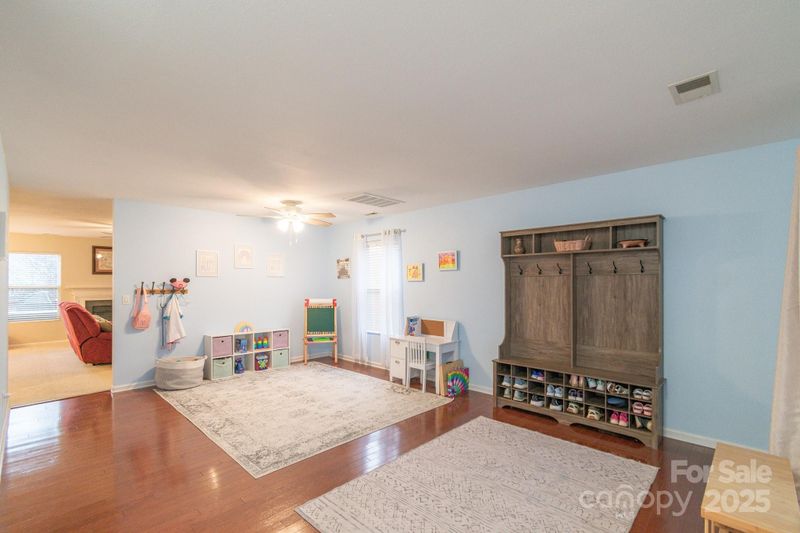 552 Montgomery Dr, Rock Hill, SC 29732