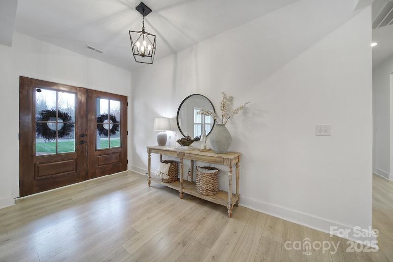 856 Bellegray Rd, Clover, SC 29710