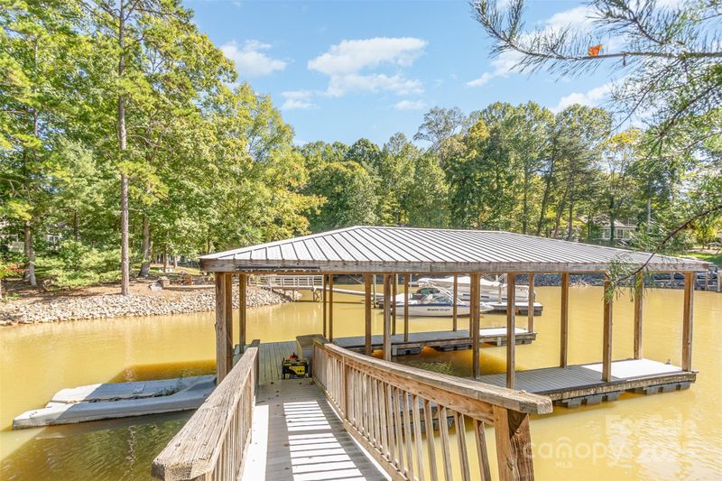 698 Beaten Path Rd, Mooresville, NC 28117