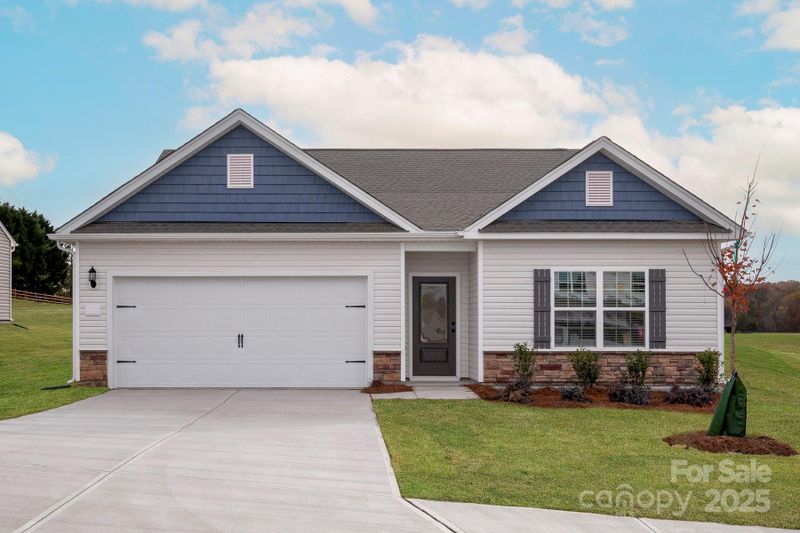 4044 Bolo Dr, Charlotte, NC 28215