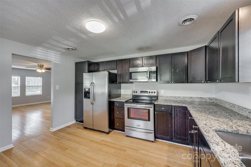 210 Knox St, Clover, SC 29710