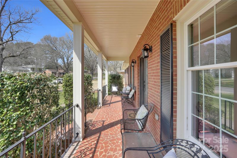 739 Wingrave Dr, Charlotte, NC 28270