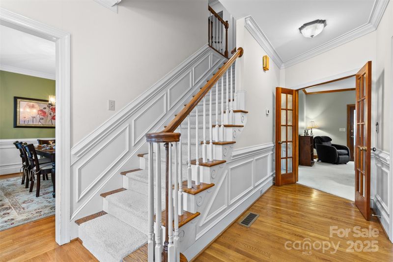 5309 Silchester Ln, Charlotte, NC 28215