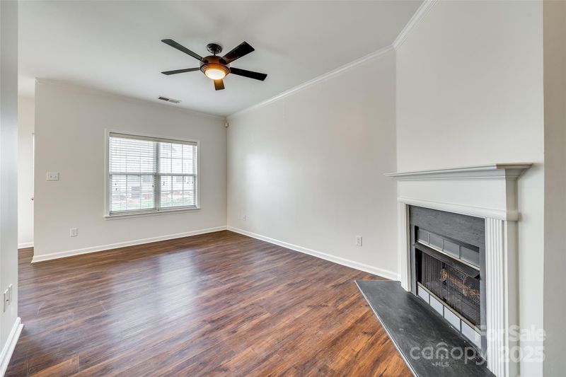 2035 Lennox Square Rd, Charlotte, NC 28210