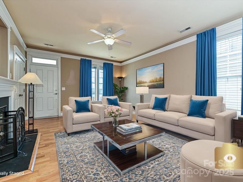 10133 Caldwell Forest Dr, Charlotte, NC 28213