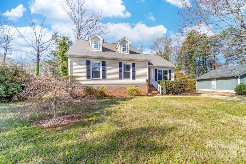 9624 Buckskin Ln, Mint Hill, NC 28227