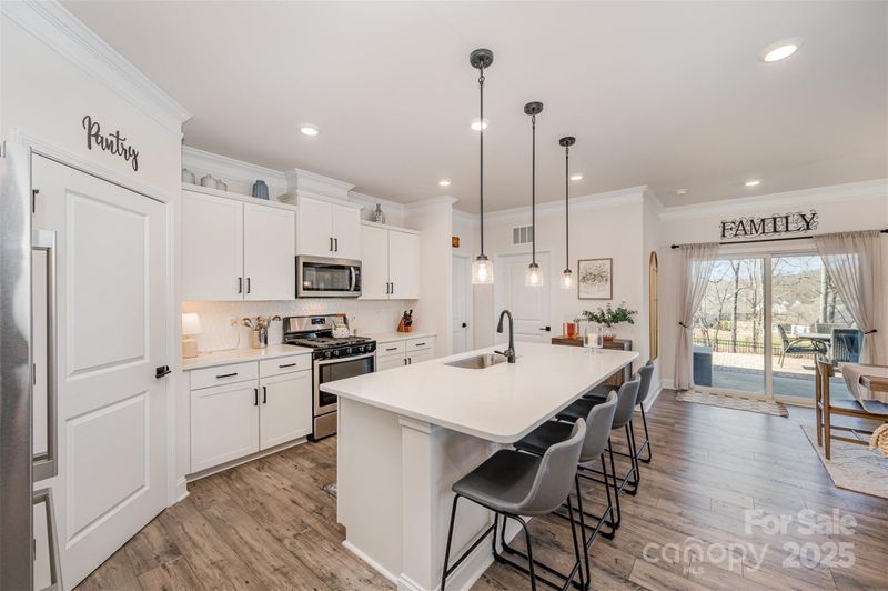 7056 Cornwallis Ct, Iron Station, NC 28080