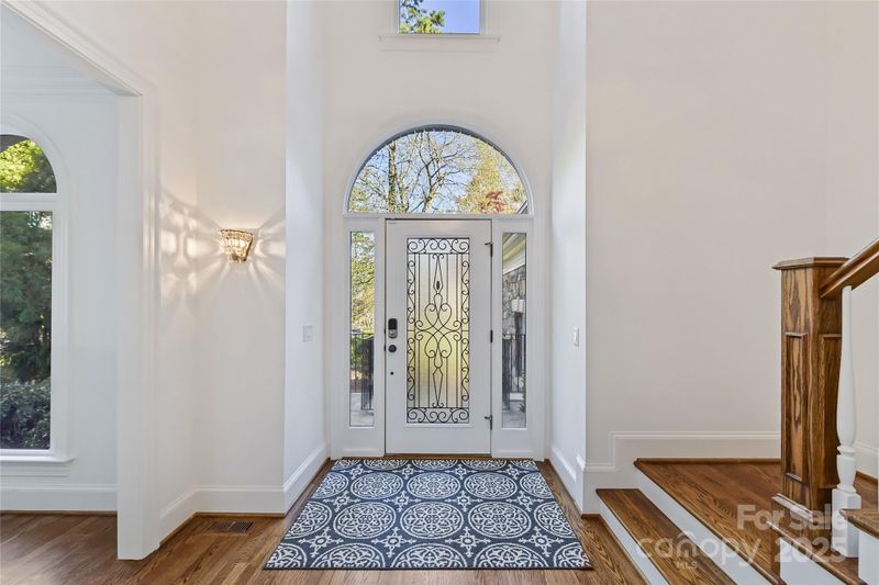 18512 Square Sail Rd, Cornelius, NC 28031