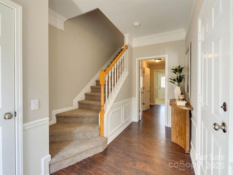 5417 Werburgh St, Charlotte, NC 28209
