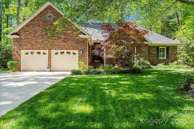 6179 Mountain Vine Ave, Kannapolis, NC 28081