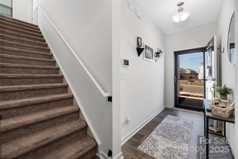 206 Hidden Lakes Rd, Statesville, NC 28677