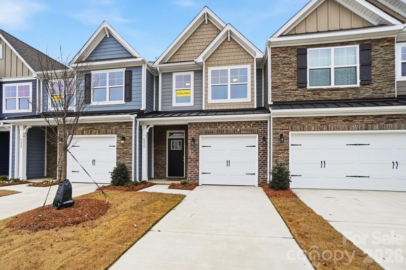 4235 Black Ct, Harrisburg, NC 28075