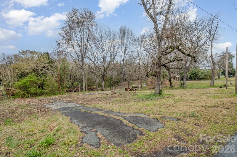 626 Flicker St, Concord, NC 28027