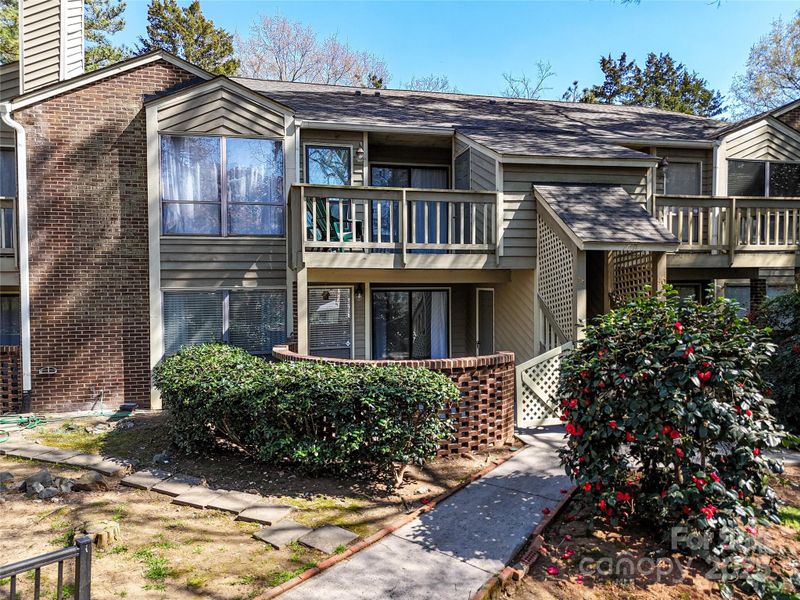 1606 Sharon Rd W #37, Charlotte, NC 28210