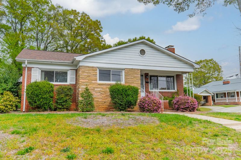 1400 Russell Ave, Charlotte, NC 28216