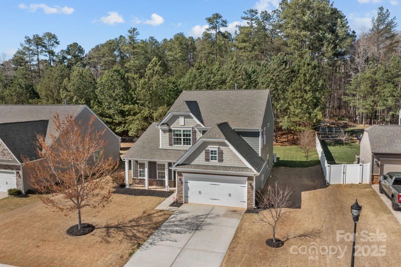 5813 Mcclintock Dr, Denver, NC 28037