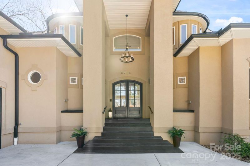 8016 West Bay Dr, Denver, NC 28037