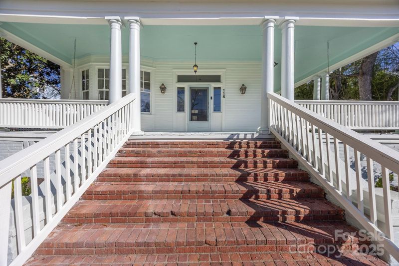 115 Pinckney St, Chester, SC 29706