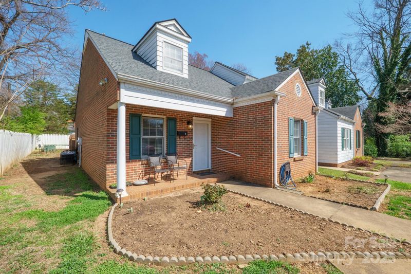 311 S Cedar St #C, Lincolnton, NC 28092