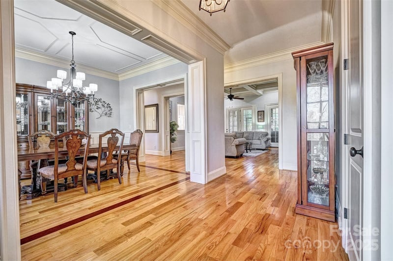820 Cooks Cove Rg, Lake Wylie, SC 29710