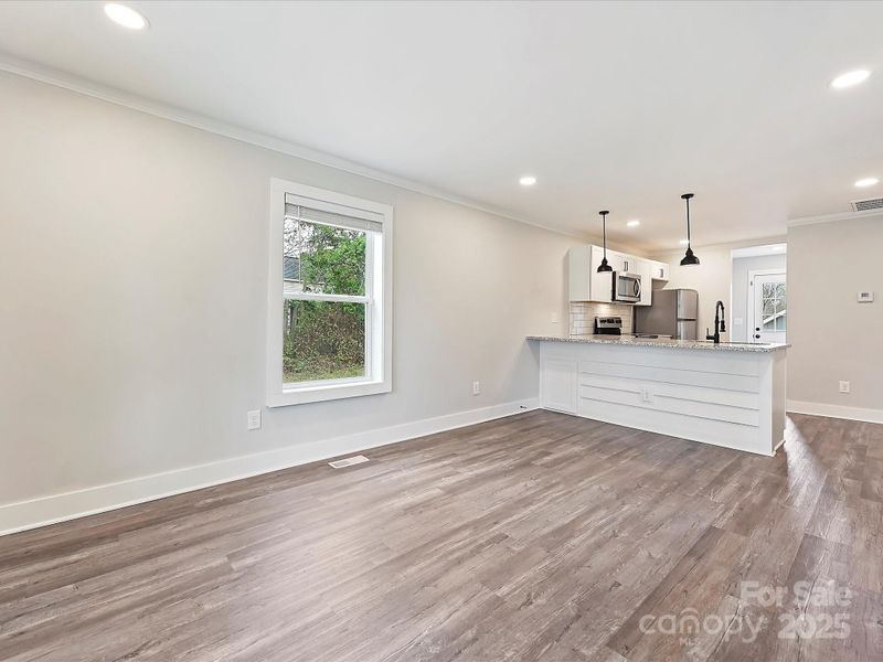 227 Queens Rd, Gastonia, NC 28052