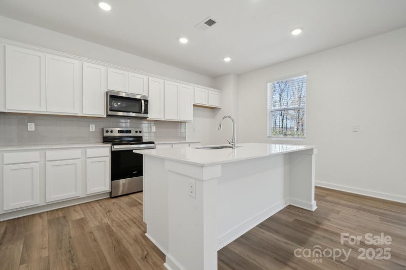 2581 Blue Sky Meadows Dr, Monroe, NC 28110