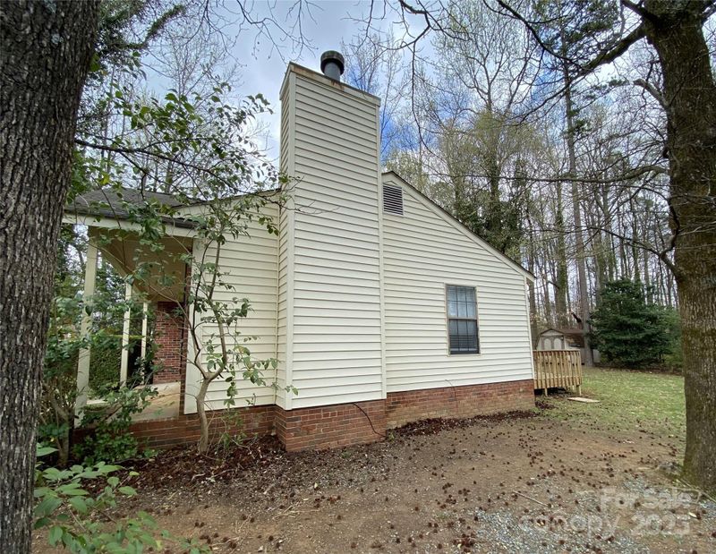 4825 Banfshire Rd, Charlotte, NC 28215